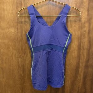 Lululemon Size 6 Purple Crossback Breathable Mesh Tank‎ Top w/ Built-in Bra